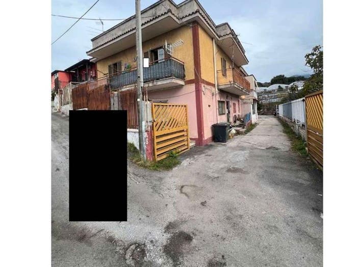 Appartamento con 5 locali in vendita in Traversa Cicatiello n, Centro, Ercolano