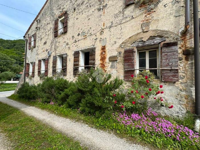 Casa con 6 locali in vendita in Via scagliara, Montegrotto Terme
