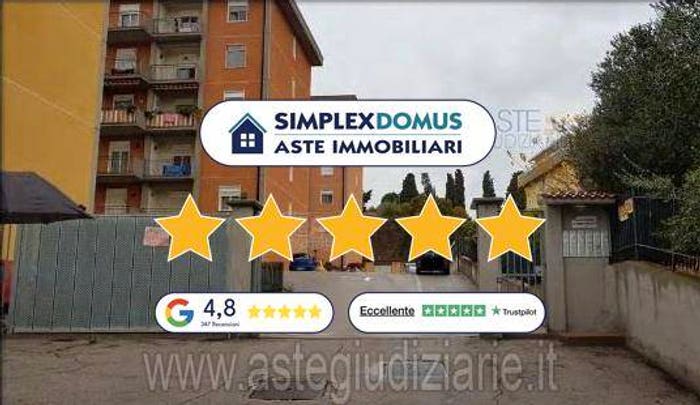 Appartamento con 5 locali in vendita in via Cristoforo Colombo, San Cataldo
