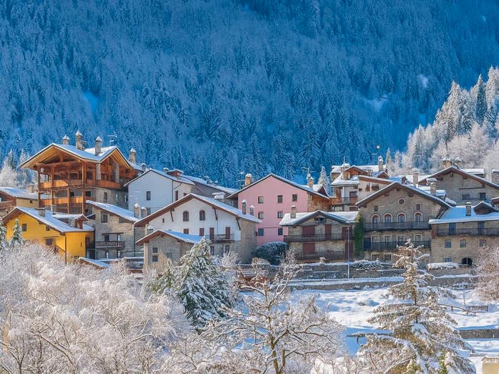 Casa con 5 locali in vendita in Strada della Vittoria, Centro, Courmayeur