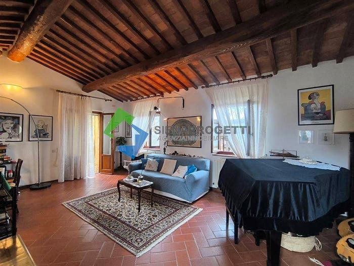 Appartamento quadrilocale in vendita in Pianella, Castelnuovo Berardenga