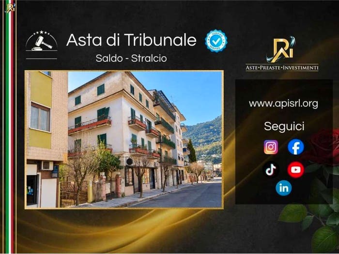 Appartamento con 5 locali in vendita in Via G Pascoli, Centro, Cassino