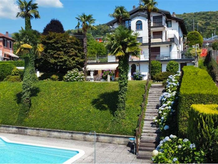Casa trilocale in vendita in Poppino, Luino