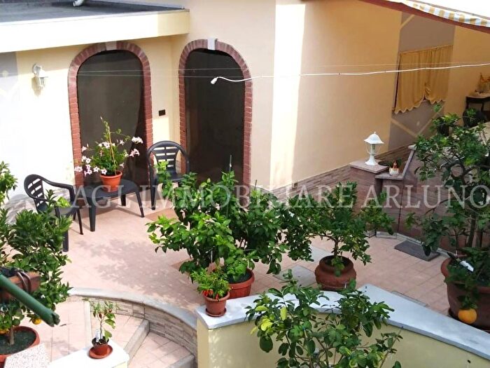 Casa con 5 locali in vendita in Via A Giulini, Centro, Parabiago