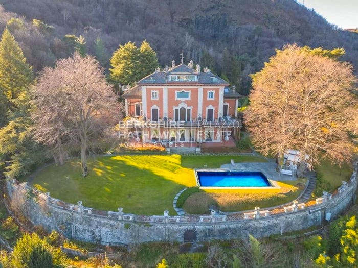 Appartamento con 5 locali in vendita in Via XXVII Maggio, Monte Croce, Como