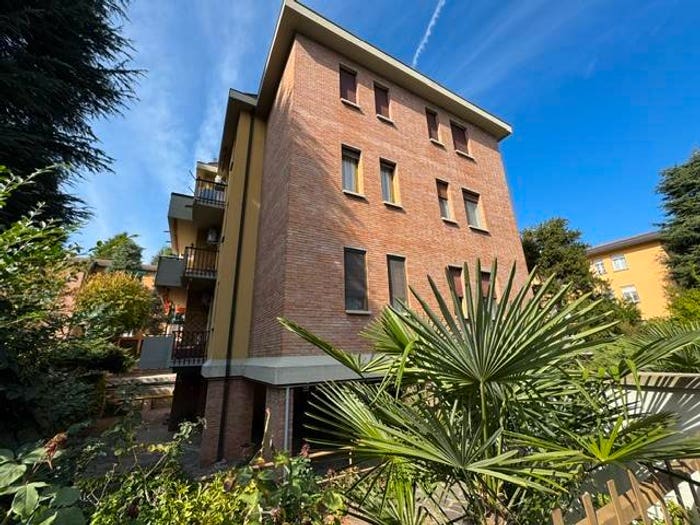 Appartamento quadrilocale in vendita in Via Novembre, Centro, Sasso Marconi