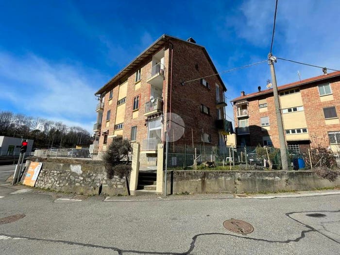 Appartamento trilocale in vendita in Via martiri della libertà, Centro, Giaveno