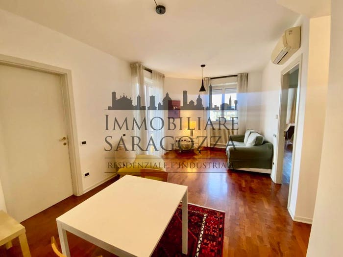 Appartamento quadrilocale in vendita in Via Giuseppe Massarenti, Massarenti, Bologna