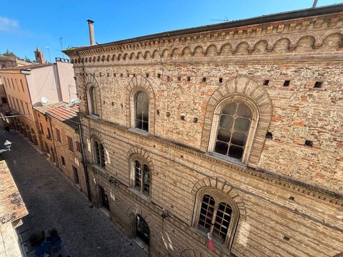 Appartamento con 6 locali in vendita in Via Luchina Saccoccia, Centro, Ripatransone