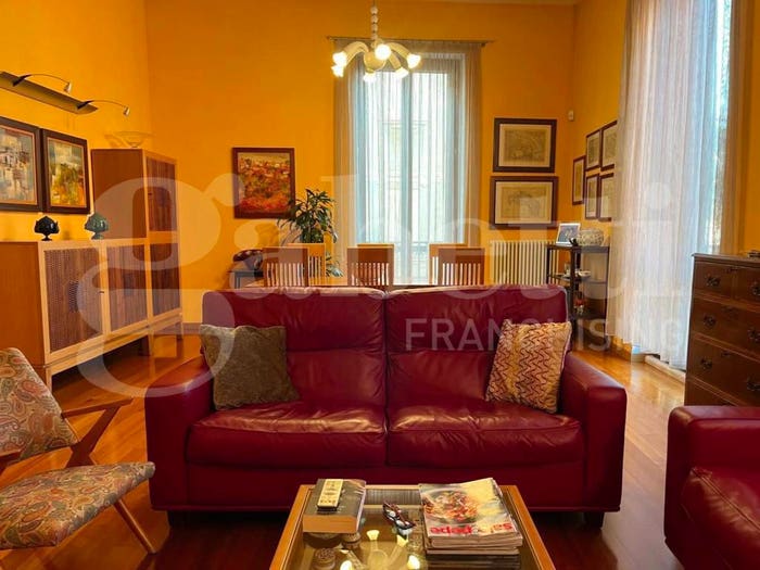 Appartamento con 6 locali in vendita in via Bari, Centro Storico, Brindisi