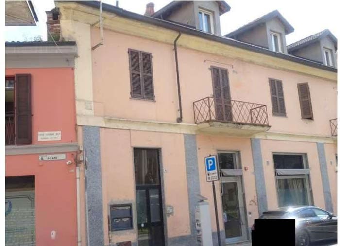 Casa con 6 locali in vendita in Piazza Carlo Alberto, Centro, Mortara