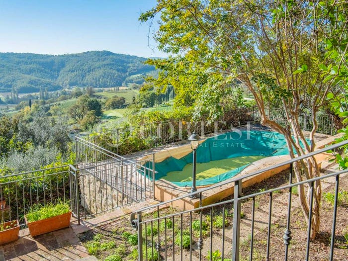 Casa con 6 locali in vendita in Via Sant'aurelio, Città di Castello