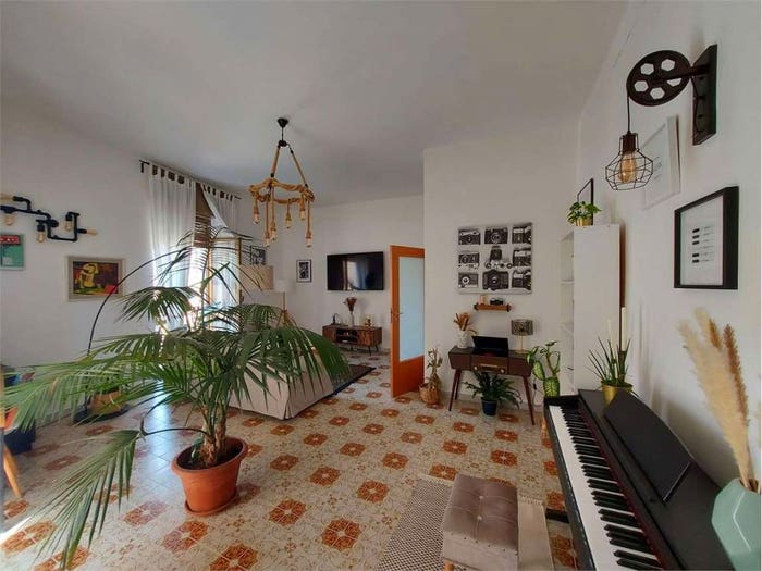 Appartamento con 6 locali in vendita in Via S Mandato Napoli NA Italia, Piazza Canneto Salvator Rosa, Napoli