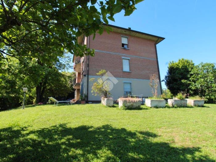 Casa con 5 locali in vendita in Via Canale, Centro, Casalgrande