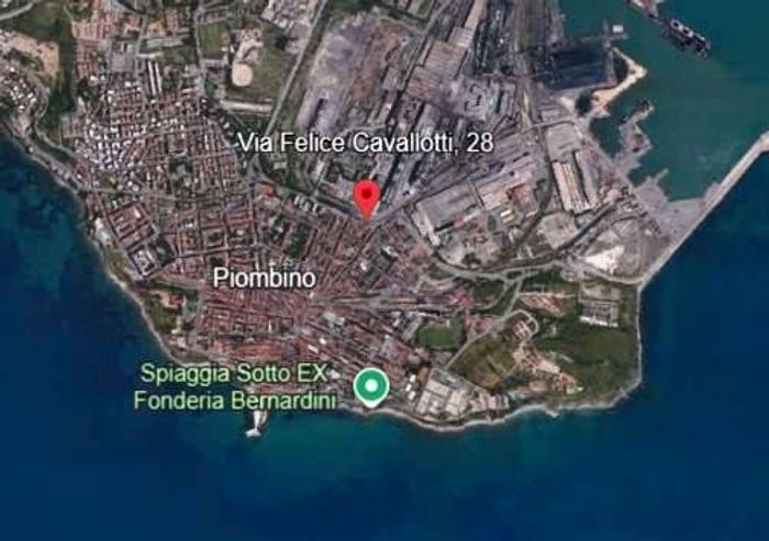 Appartamento con 5 locali in vendita in Via Felice Cavallotti, Centro, Piombino