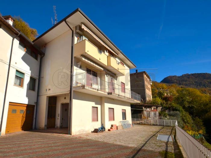 Appartamento con 6 locali in vendita in Località Gardi, Recoaro Terme