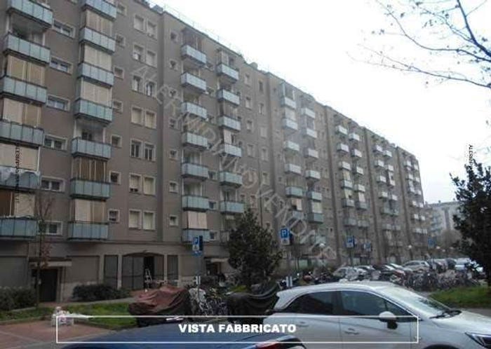 Appartamento trilocale in vendita in Via Filippo De Pisis, Quarto Oggiaro, Milano