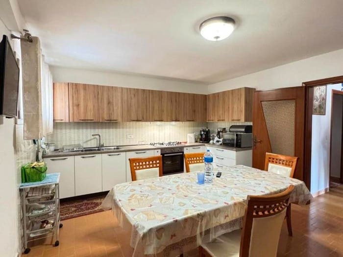 Casa con 6 locali in vendita in Via Regina Margherita, Altopascio Centro, Altopascio