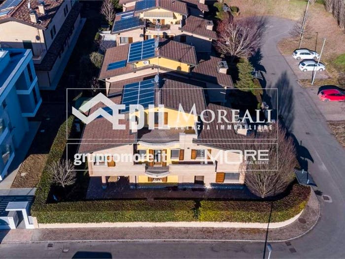 Casa con 6 locali in vendita in Stradello San Giuliano, Buon Pastore Parco Amendola, Modena