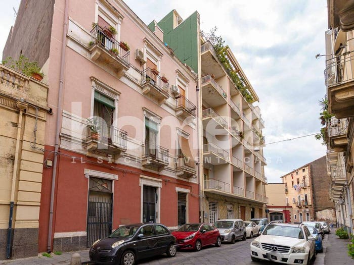 Appartamento bilocale in vendita in Via Conte Ruggero Catania CT Italia, XX Settembre Tribunale, Catania