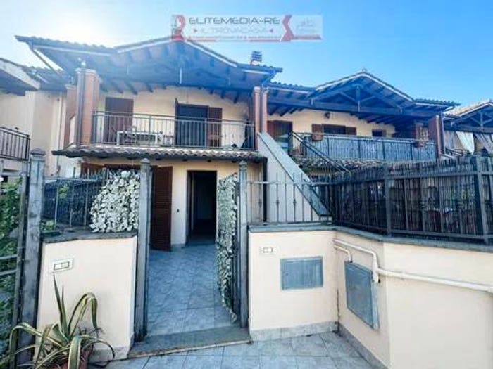 Casa con 6 locali in vendita in Via Dei Tigli, Pescia Romana, Montalto di Castro