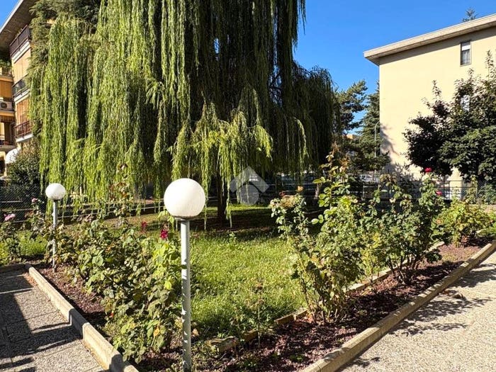 Appartamento quadrilocale in vendita in Via Trieste, San Leonardo, Parma