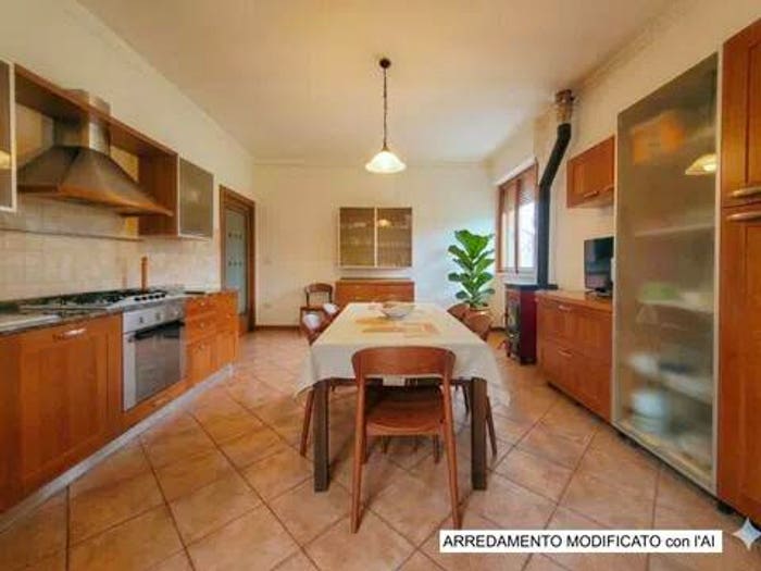 Appartamento quadrilocale in vendita in Via Guglielmo Marconi, Capolona