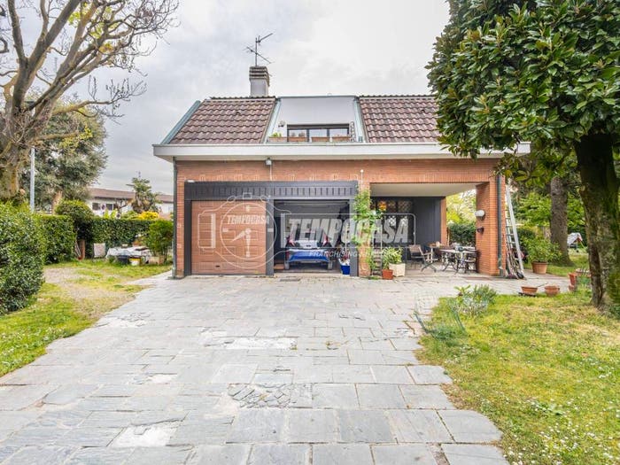 Casa con 6 locali in vendita in Centro, Cassina de' Pecchi