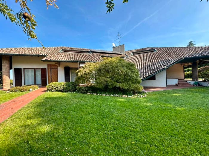 Casa con 6 locali in vendita in Via Don Giovanni Minzoni, Santa Corinna, Noviglio