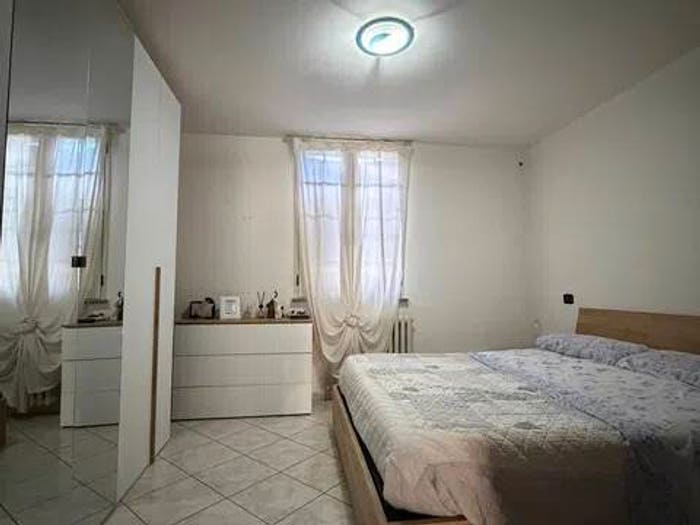 Casa con 5 locali in vendita in Via Santa Giustina No Number, Cadelbosco di Sopra