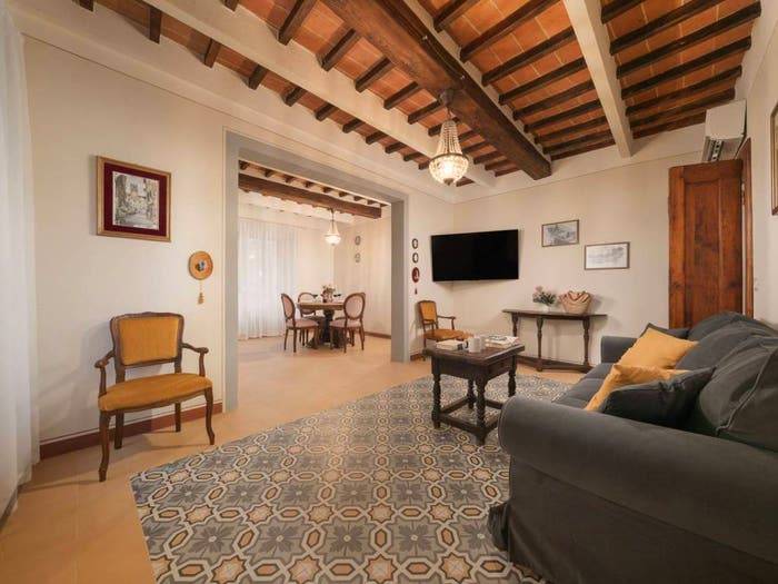 Casa con 5 locali in vendita in Centro, Cortona