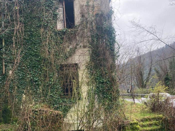 Casa con 6 locali in vendita in Località Belvedere, Fivizzano