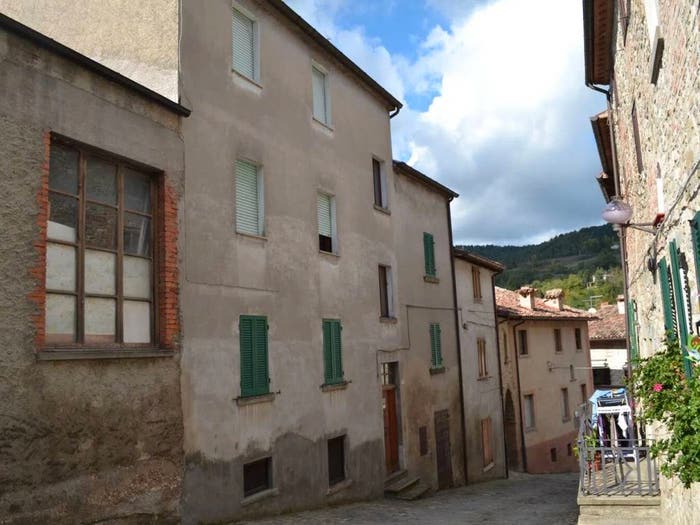 Casa con 6 locali in vendita in Centro, Apecchio