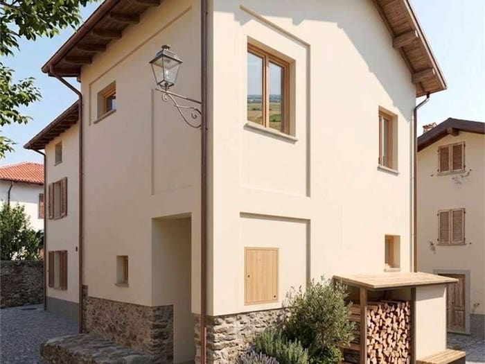 Casa con 6 locali in vendita in via vaticano, Vignola, Cremia