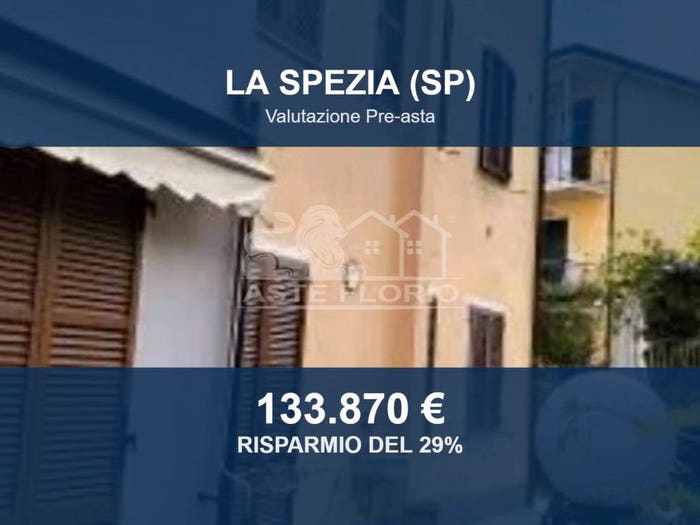 Appartamento quadrilocale in vendita in Via Genova D, Foce Montalbano Isola, La Spezia