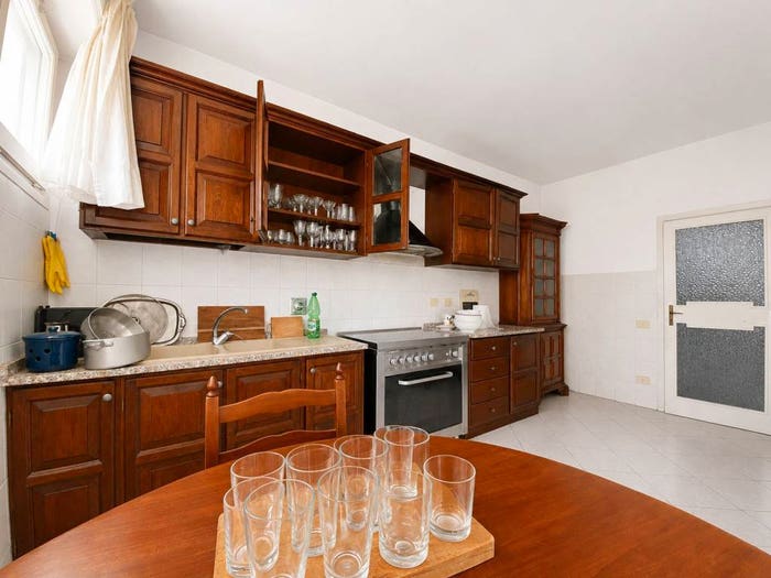 Appartamento con 5 locali in vendita in Via Reims, Europa, Firenze