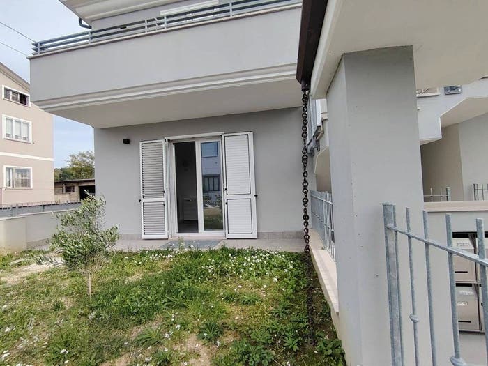 Appartamento bilocale in vendita in Via della Scuola, Cuccurano Carrara, Fano