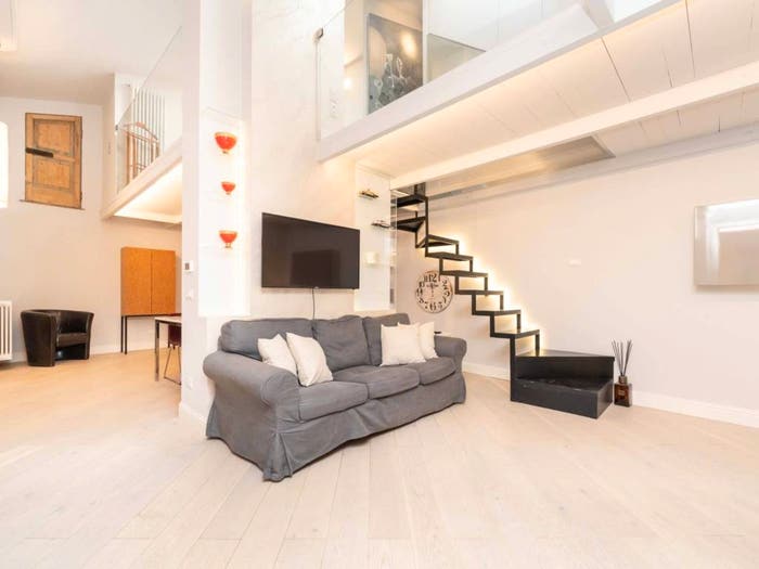 Appartamento trilocale in vendita in Via Ponte Vetero, Cadorna Castello, Milano