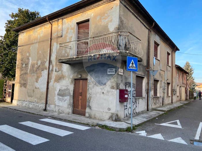 Casa con 6 locali in vendita in Strada Tartaglia, Fontana Fredda, Cadeo