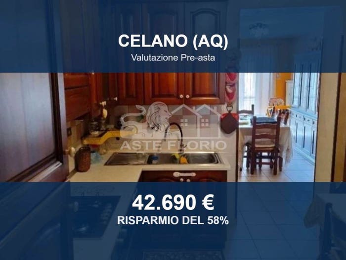 Casa quadrilocale in vendita in Via Aquila, Centro, Celano