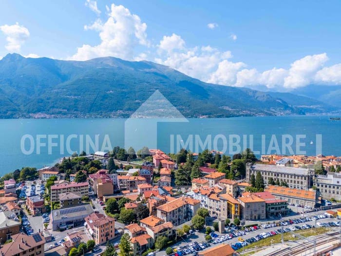 Appartamento trilocale in vendita in Via Alessandro Manzoni, Centro, Bellano