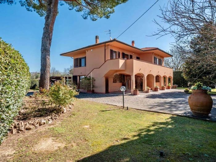 Casa con 6 locali in vendita in Via Siberia, Crespina e Lorenzana