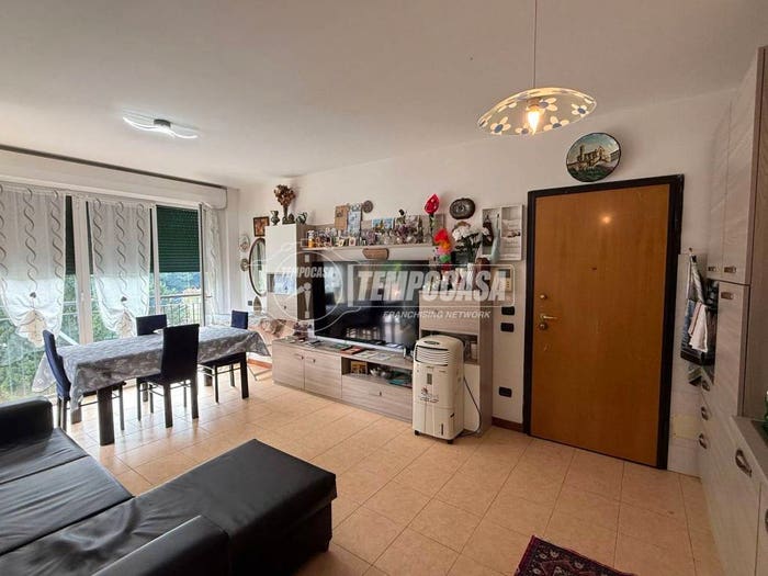 Appartamento trilocale in vendita in Via Spartaco Cappelletti, Ponte Chiasso, Como