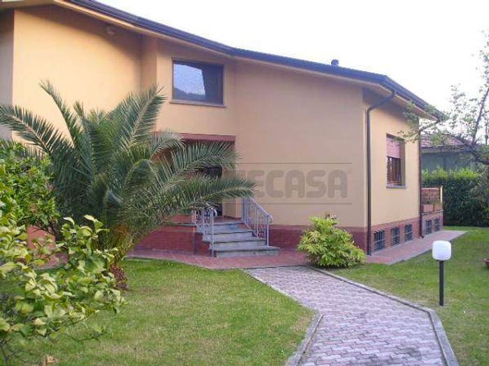 Casa con 5 locali in vendita in Via dell'Archellino, Stiava, Massarosa