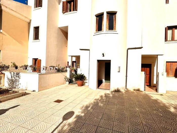 Appartamento trilocale in vendita in Via dell'Erica, Baratta, Olbia