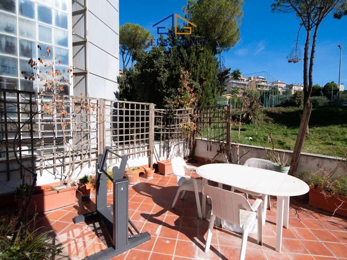 Appartamento quadrilocale in vendita in Corso di Francia, Fleming, Roma