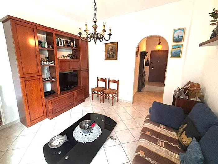 Appartamento bilocale in vendita in Via Molise, Centro, Pioltello