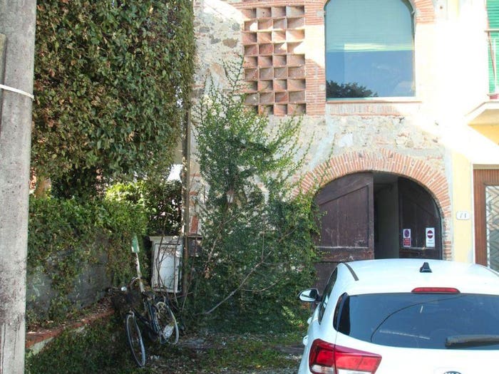 Casa trilocale in vendita in Via della Chiesa XI, Nave, Lucca