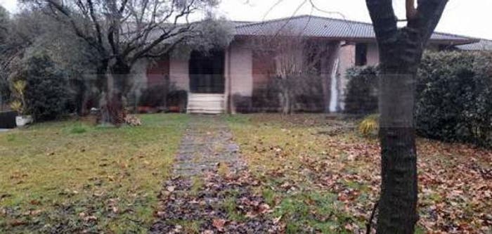 Casa con 6 locali in vendita in Via Suor Gaetana Sterni, Centro, Cassola