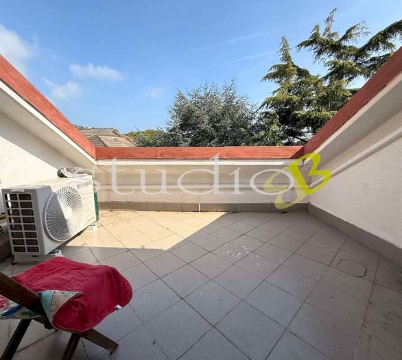 Appartamento quadrilocale in vendita in Via Bigarella snc, Centro, Bordighera